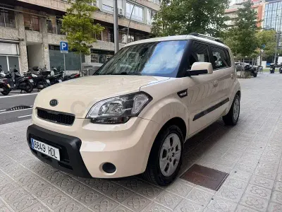 Käytetty Kia Soul 124 HP (91 kW) 2011 Peessi Katumaasturi