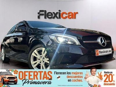Usado Mercedes A180 Urban 122 CV (89 kW) 2017 Negro