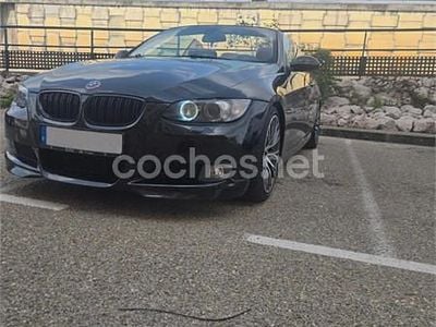 Usado BMW 320 Cabriolet 177 HP (130 kW) 2010 Preto Cabrios
