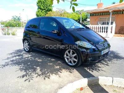 Käytetty Mercedes A180