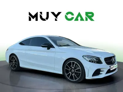 Usado Mercedes C220 194 CV (142 kW) 2021 Blanco Coupe