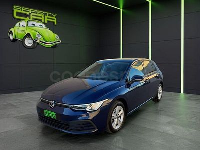 Usado VW Golf VIII Life 115 CV (84 kW) 2022 Azul Berlina