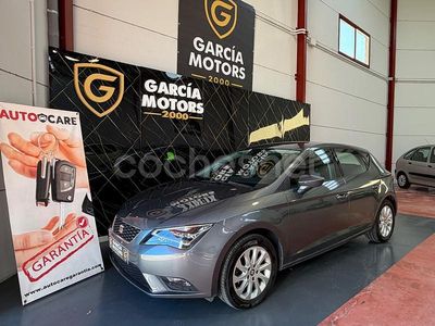 Usado Seat Leon Style 110 CV (80 kW) 2015 Gris / plata Berlina