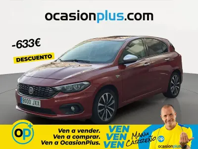 Usado Fiat Tipo Lounge 95 CV (69 kW) 2017 Rojo Berlina