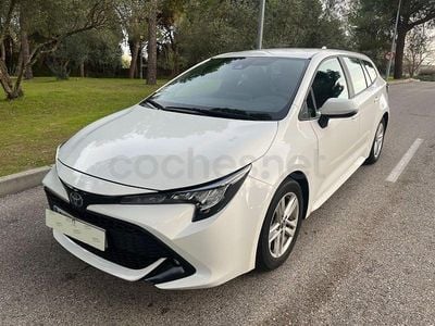 Usado Toyota Corolla Business Edition 122 CV (89 kW) 2022 Blanco Familiar