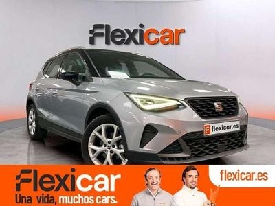Usado Seat Arona FR 110 CV (80 kW) 2024 Gris SUV