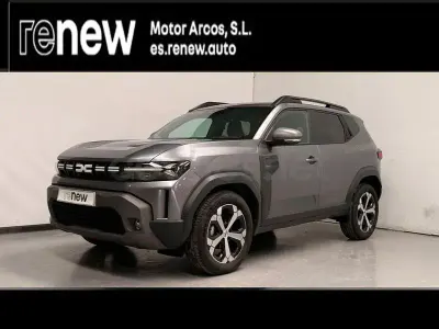 Usado Dacia Duster Journey 130 CV (95 kW) 2025 Gris / plata SUV