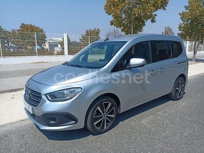 Mercedes T180