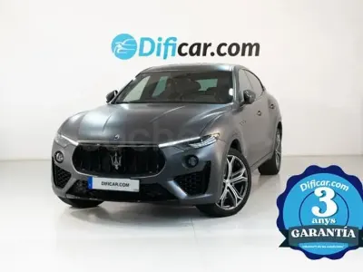 Usado Maserati Levante 350 CV (257 kW) 2019 Gris / plata SUV