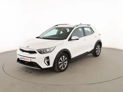 Usado Kia Stonic Style 101 CV (74 kW) 2021 Blanco SUV