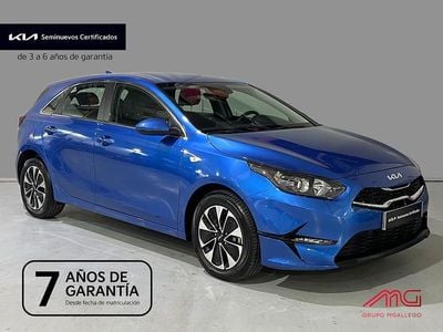 Usado Kia Ceed 100 CV (73 kW) 2025 Azul Utilitario