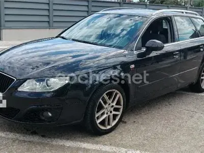 Usado Seat Exeo Style 143 CV (105 kW) 2010 Negro Familiar