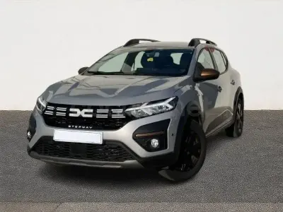 Usado Dacia Sandero Extreme 101 CV (74 kW) 2023 Gris Berlina