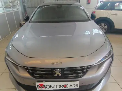 Usado Peugeot 508 Active 130 CV (95 kW) 2022 Gris / plata Berlina