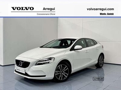 Usado Volvo V40 Momentum 150 HP (110 kW) 2018 Branco Citadino