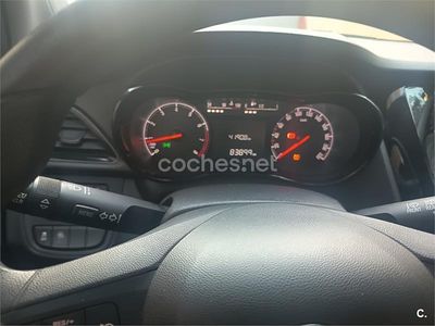 Usado Opel Karl Selective 75 CV (55 kW) 2017 Gris / plata Utilitario