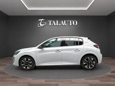 Nuevo Peugeot 208 Allure 100 CV (73 kW) 2025 Blanco Utilitario