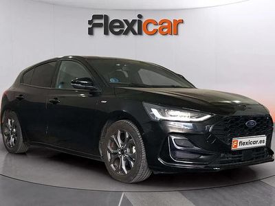 Usado Ford Focus ST-Line 125 CV (91 kW) 2023 Negro Berlina