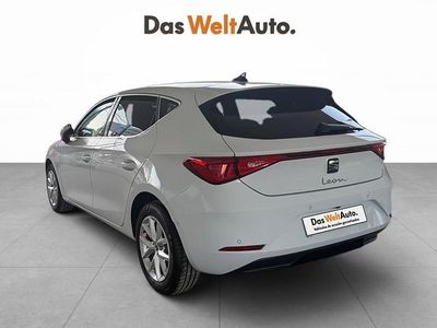 Usado Seat Leon Style 116 CV (85 kW) 2025 Blanco