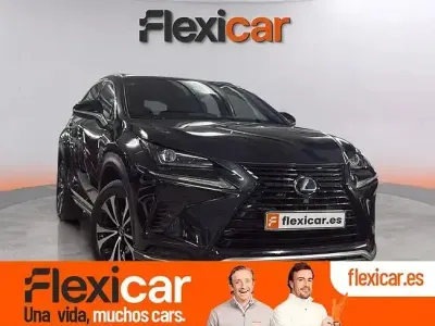 Usado Lexus NX300h 197 CV (144 kW) 2021 Negro SUV