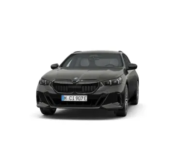 Usado BMW 550e Comfort Edition 489 CV (359 kW) 2025 Gris Familiar