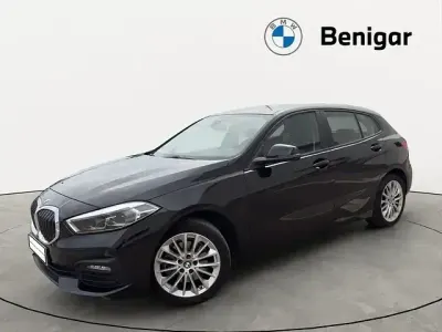Usado BMW 118 140 CV (102 kW) 2023 Negro