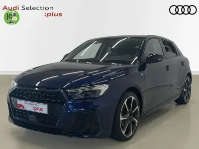 Usado Audi A1 Black Edition 116 CV (85 kW) 2025 Azul SUV