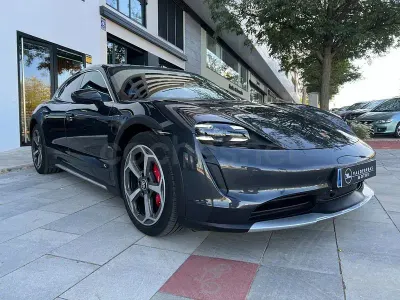 Usado Porsche Taycan 4S 389 kW (530 CV) 2023 Eléctrico Berlina