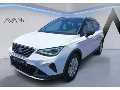 Usado Seat Arona FR 110 CV (80 kW) 2022 Blanco SUV