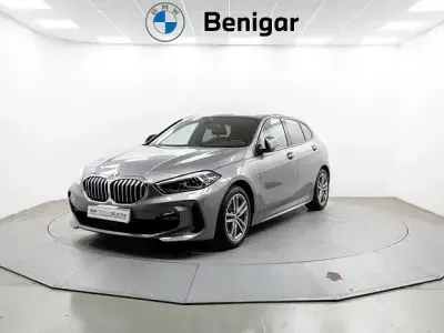 Usado BMW 118 Executive 150 CV (110 kW) 2022 Gris