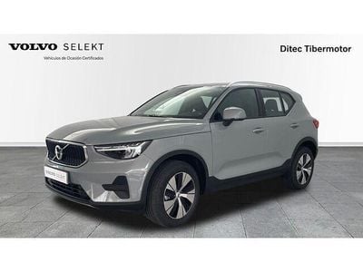 Gris Nuevo 2025 Volvo XC40 Core SUV | 36.900 € (Precio justo)