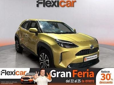 Amarillo Usado 2024 Toyota Yaris Hybrid Active | 22.990 € (Precio justo)