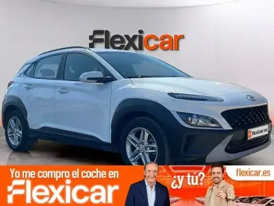 Usado Hyundai Kona 120 CV (88 kW) 2021 Blanco SUV