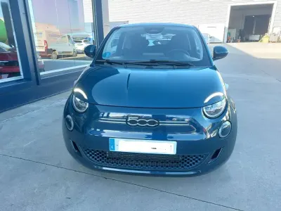 Usado Fiat 500e 86 kW (118 CV) 2024 Verde Utilitario