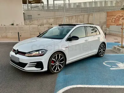 Usado VW Golf VII GTI 245 CV (180 kW) 2019 Blanco Berlina