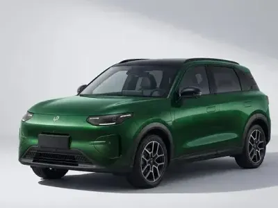 Nuevo Leapmotor B03X 144 kW (197 CV) 2026 Verde