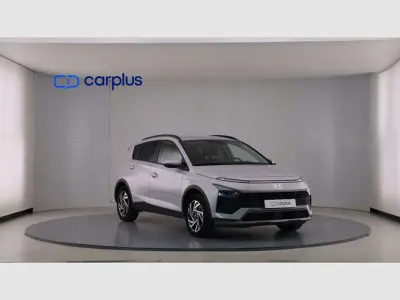 Usado Hyundai Bayon 80 CV (58 kW) 2025 Gris SUV