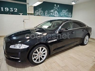 Negro Usado 2014 Jaguar XJ Premium Luxury Berlina | 18.990 €
