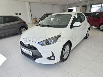 Usado Toyota Yaris 125 CV (91 kW) 2022 Blanco Utilitario