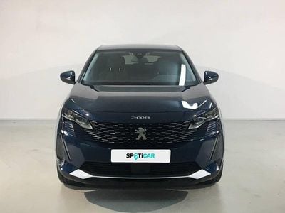 Usado Peugeot 3008 Allure 131 CV (96 kW) 2024 Azul SUV