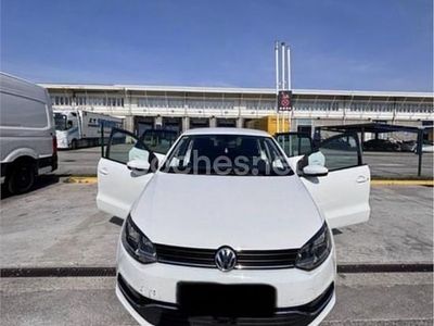 Usado VW Polo Sportline 90 CV (66 kW) 2015 Blanco Berlina