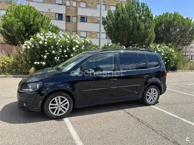 Usado VW Touran Edition 105 CV (77 kW) 2011 Negro Monovolumen