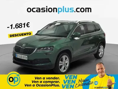 Usado Skoda Karoq Style 150 CV (110 kW) 2019 Verde SUV