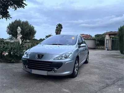 Usado Peugeot 307 136 CV (100 kW) 2007 Gris / plata Berlina