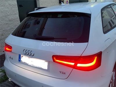 Używany Audi A3 Ambition 105 KM (77 kW) 2013 Biały Sedan/Limuzyna