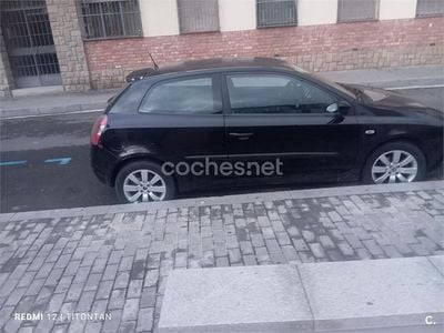 Usado Fiat Stilo 95 CV (69 kW) 2007 Negro Berlina