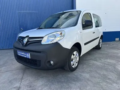 Usado Renault Kangoo 90 CV (66 kW) 2019 Blanco Monovolumen