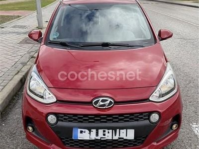Usado Hyundai i10 87 CV (63 kW) 2017 Rojo Utilitario