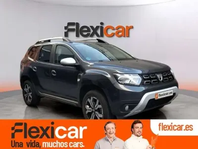 Usado Dacia Duster Prestige 101 CV (74 kW) 2021 Gris SUV