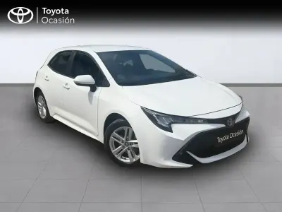Usado Toyota Corolla Active 140 CV (102 kW) 2023 Blanco